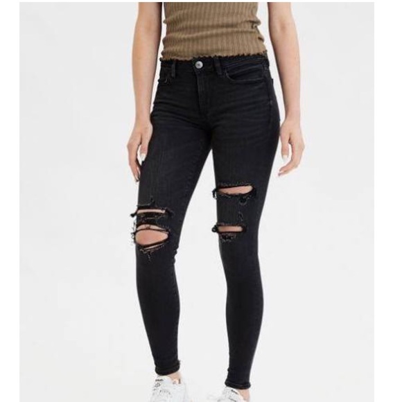 American Eagle Outfitters Denim - AMERICAN EAGLE // Black Distressed Skinny Jeans
